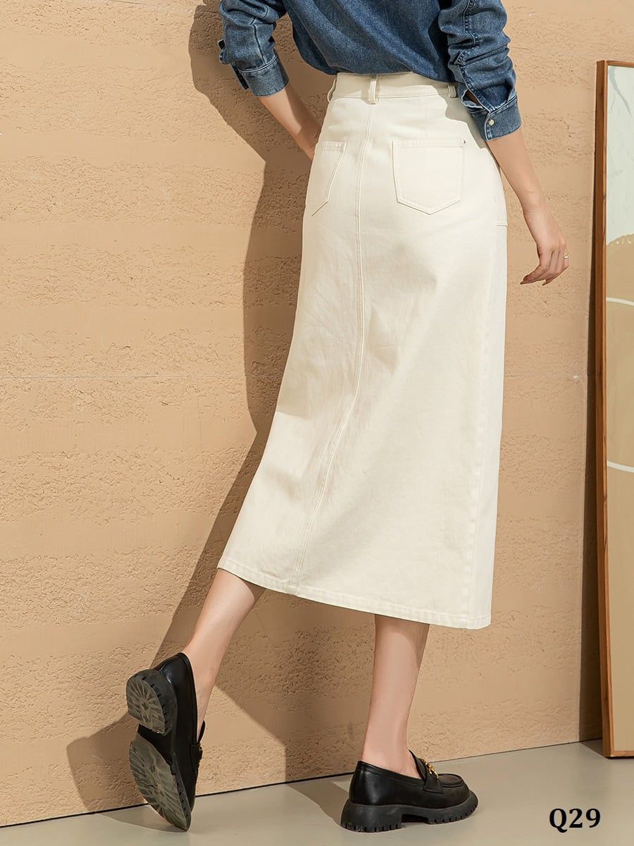  Q29-Chân Váy Trắng Chữ A Xẻ Tà 