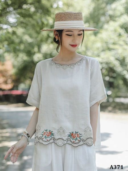  A371-Áo Ramie Cổ Tròn Thêu Nghệ Thuật 