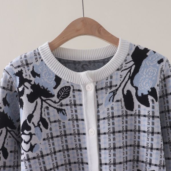  A757-Áo Len Dệt Kim Cardigan Ca Rô Hoa Lá Mùa Thu 