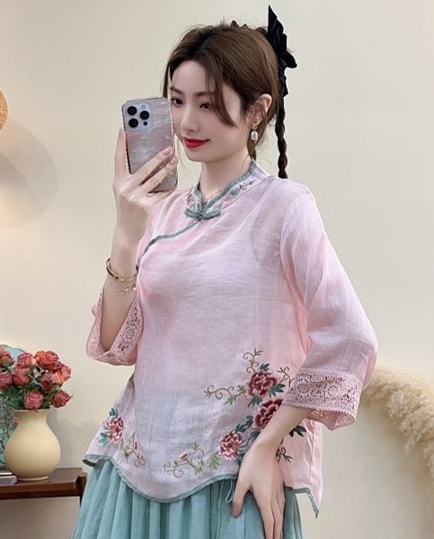  A591-Áo Ramie Nút Xiên Cổ Điển  Thêu Hoa Nghệ Thuật 