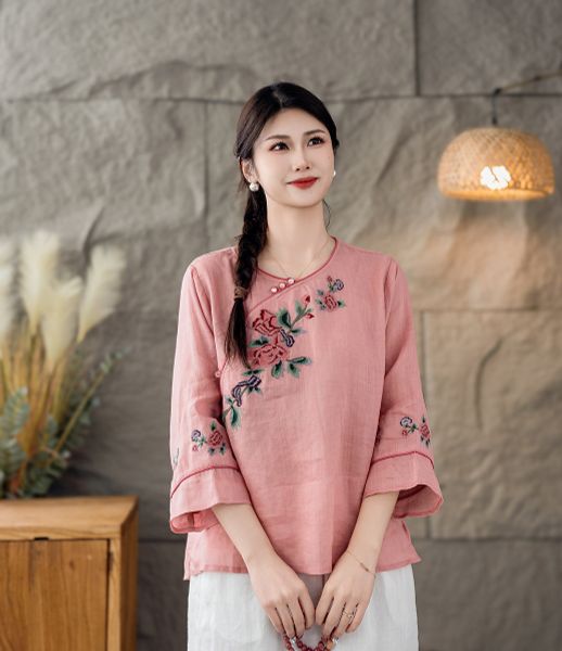  A592-Áo Ramie Thêu Hoa Chạy Viền Nghệ Thuật Cổ Điển 