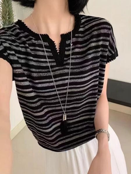  A674-Áo Len Lụa Cổ V Ngắn Tay Kẻ Sọc 