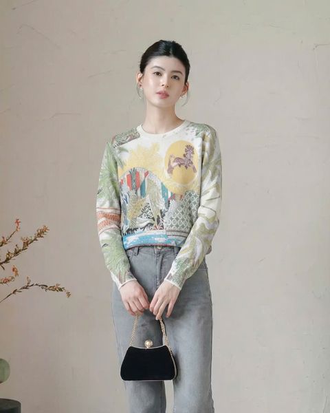  A823-Áo Len Dệt Kim Họa Tiết Nghệ Thuật Mùa Thu 