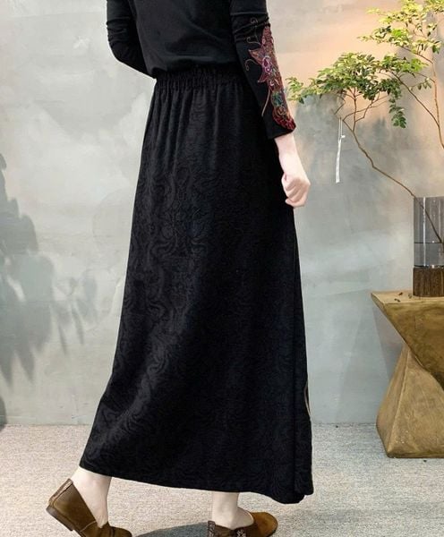  Q391-Chân váy midi dáng dài thêu họa tiết 