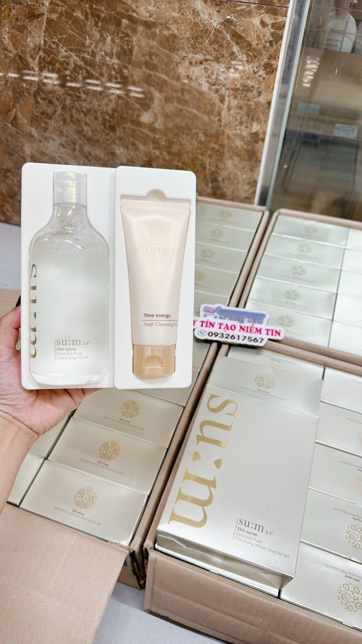  E81- Set tẩy trang SUM 37 (Tẩy trang 400ml + srm 100ml ) 