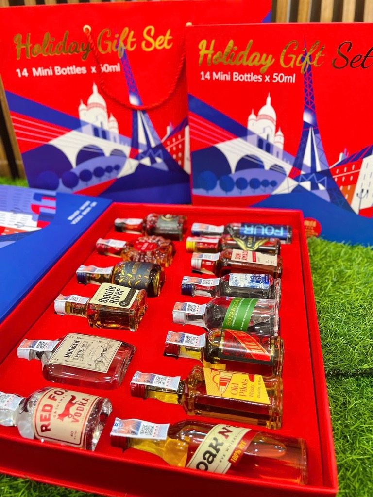  A509- Set 14c rượu mini holiday gift set 