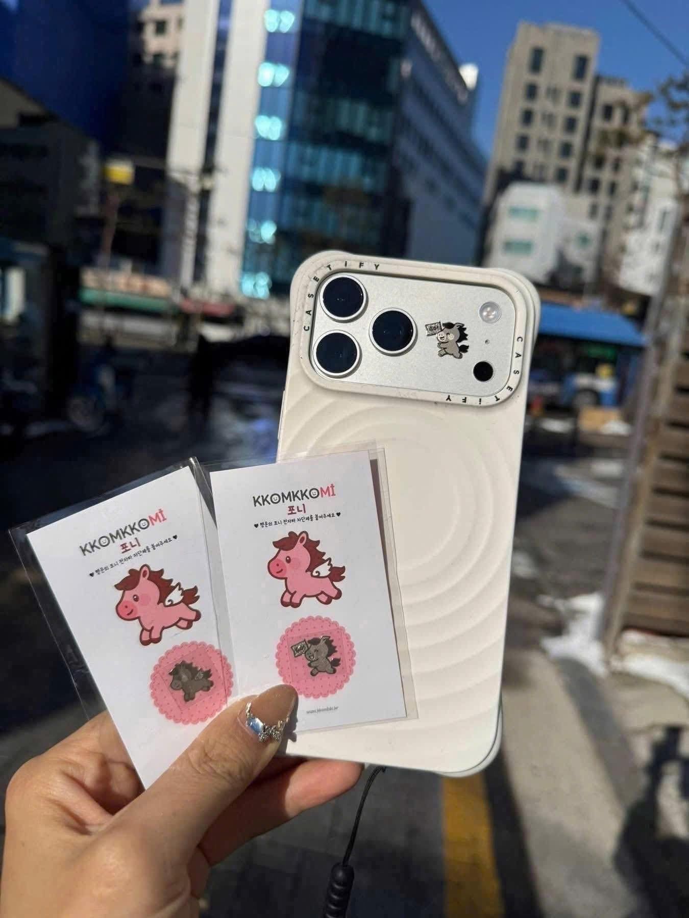  C56- (Combo 2 miếng) Miếng dán chắn sóng điện từ hàn 