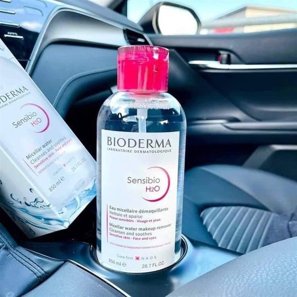  A536- Tẩy trang bioderma nắp nhấn 850ml 