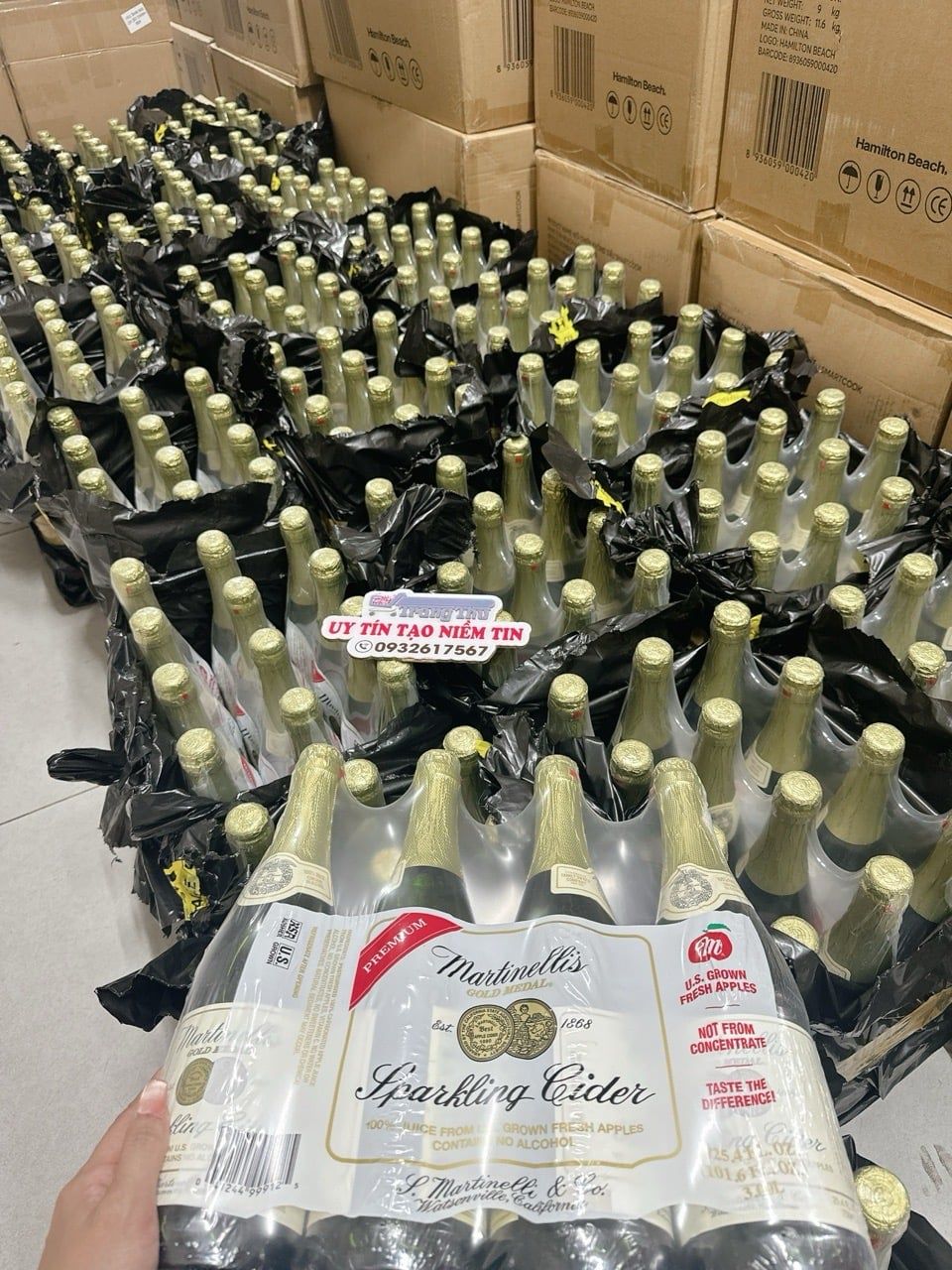  B454- Nước ép táo nguyên chất mỹ  Martinellis 