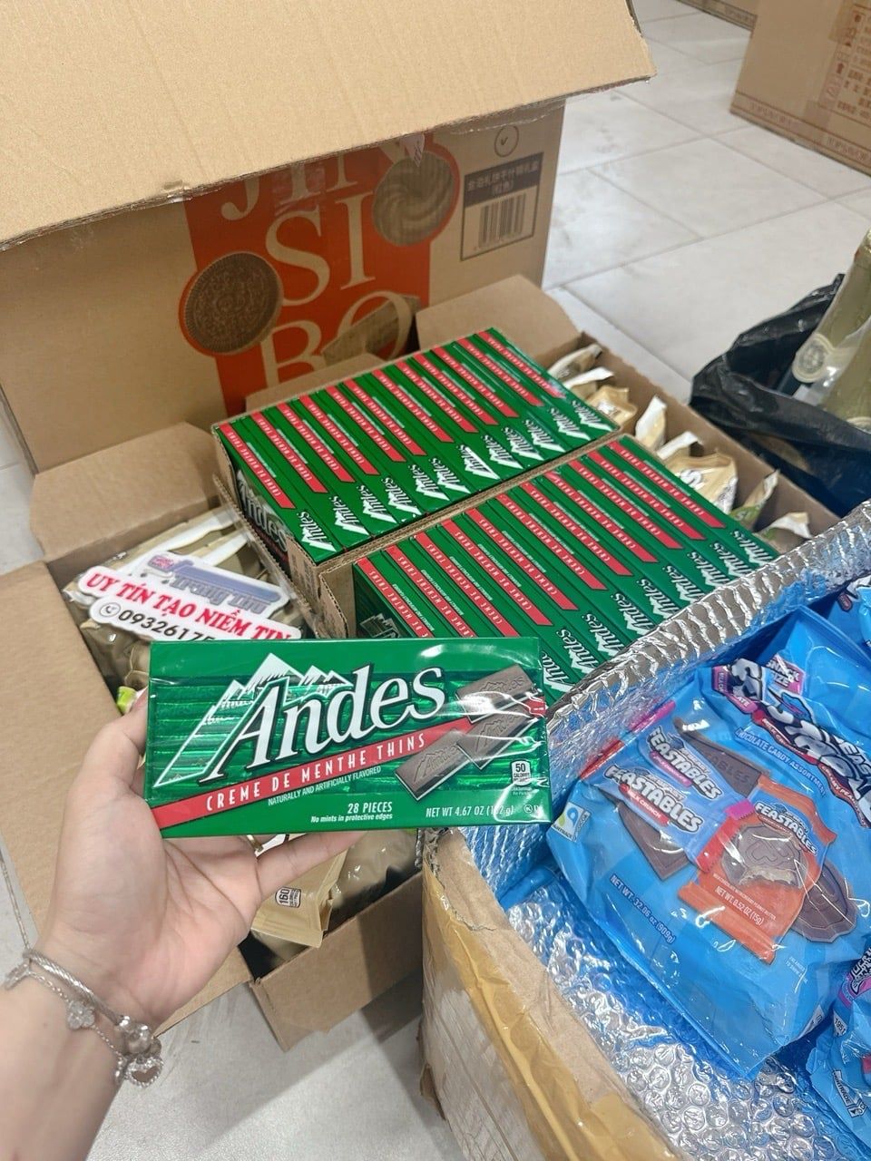  B490- Socola bạc hà Andes 28c- 132g 