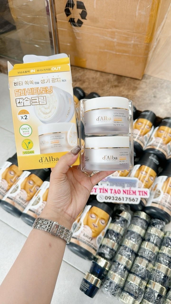  Kem dưỡng Dalba Vita Toning Capsule Cream dưỡng sáng da cấp ẩm sâu 55g 