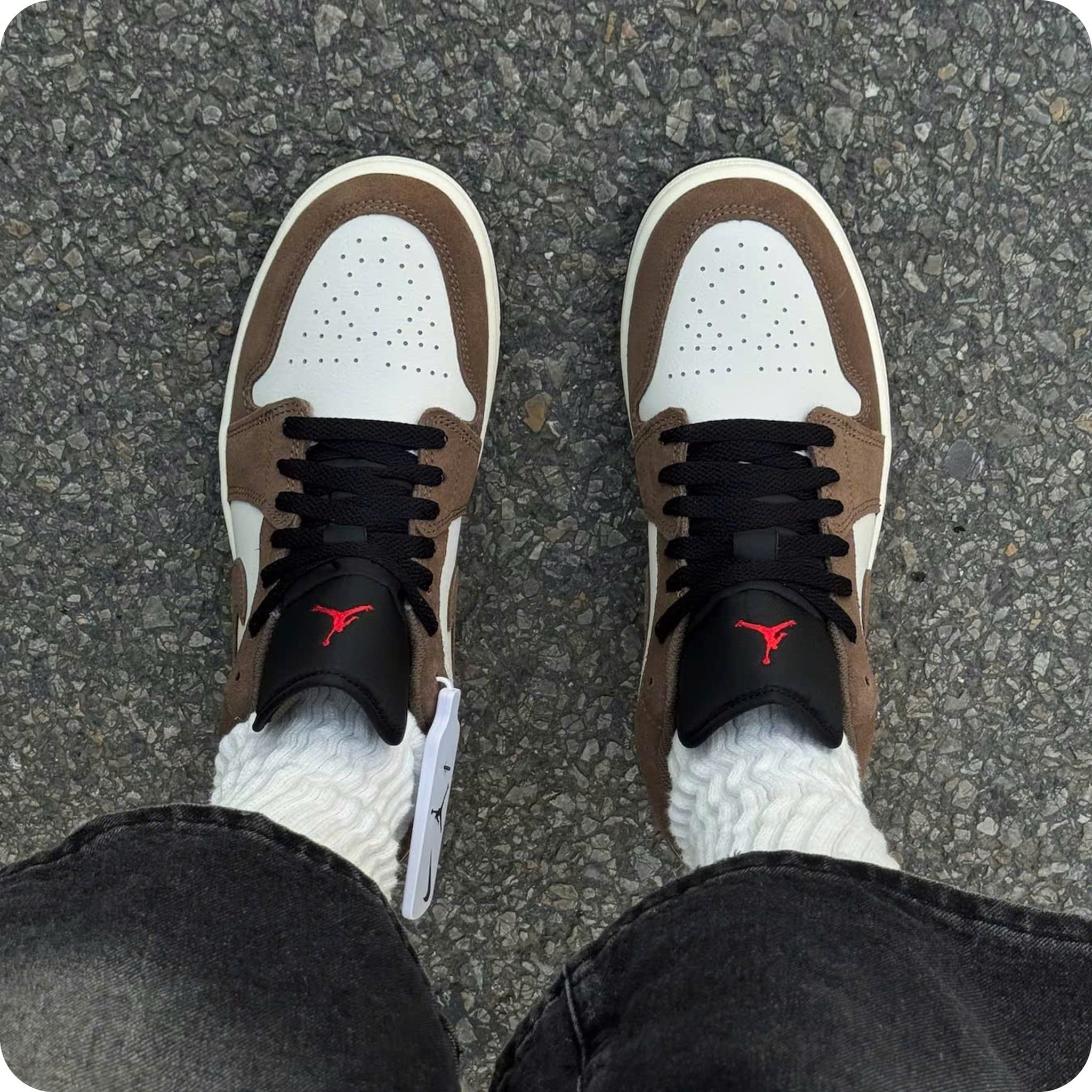  NIKE AIR JORDAN 1 LOW PALOMINO 553558-200 