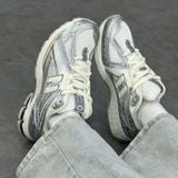  NEW BALANCE 1906R SILVER METALLIC SEA SALT M1906REE 
