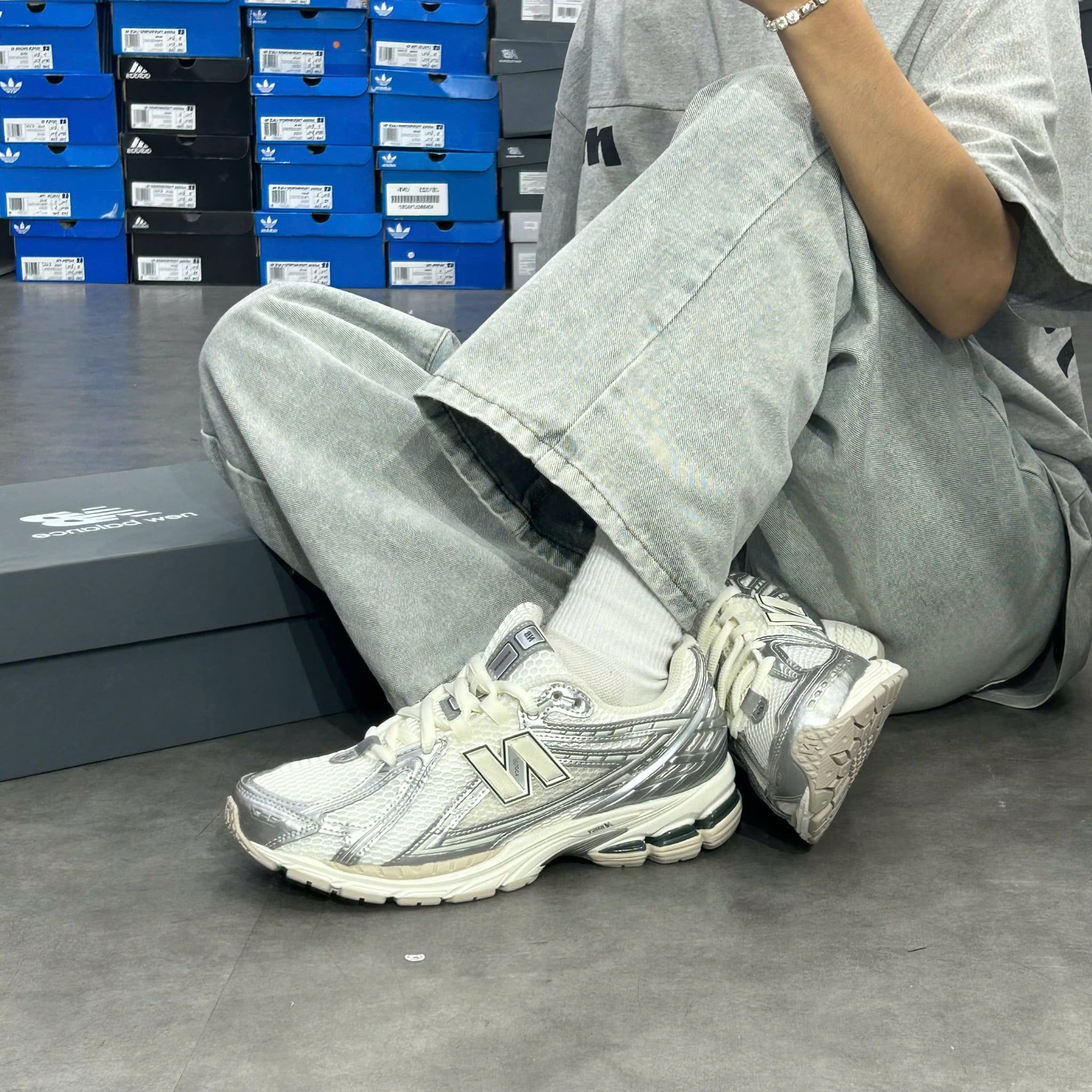  NEW BALANCE 1906R SILVER METALLIC SEA SALT M1906REE 