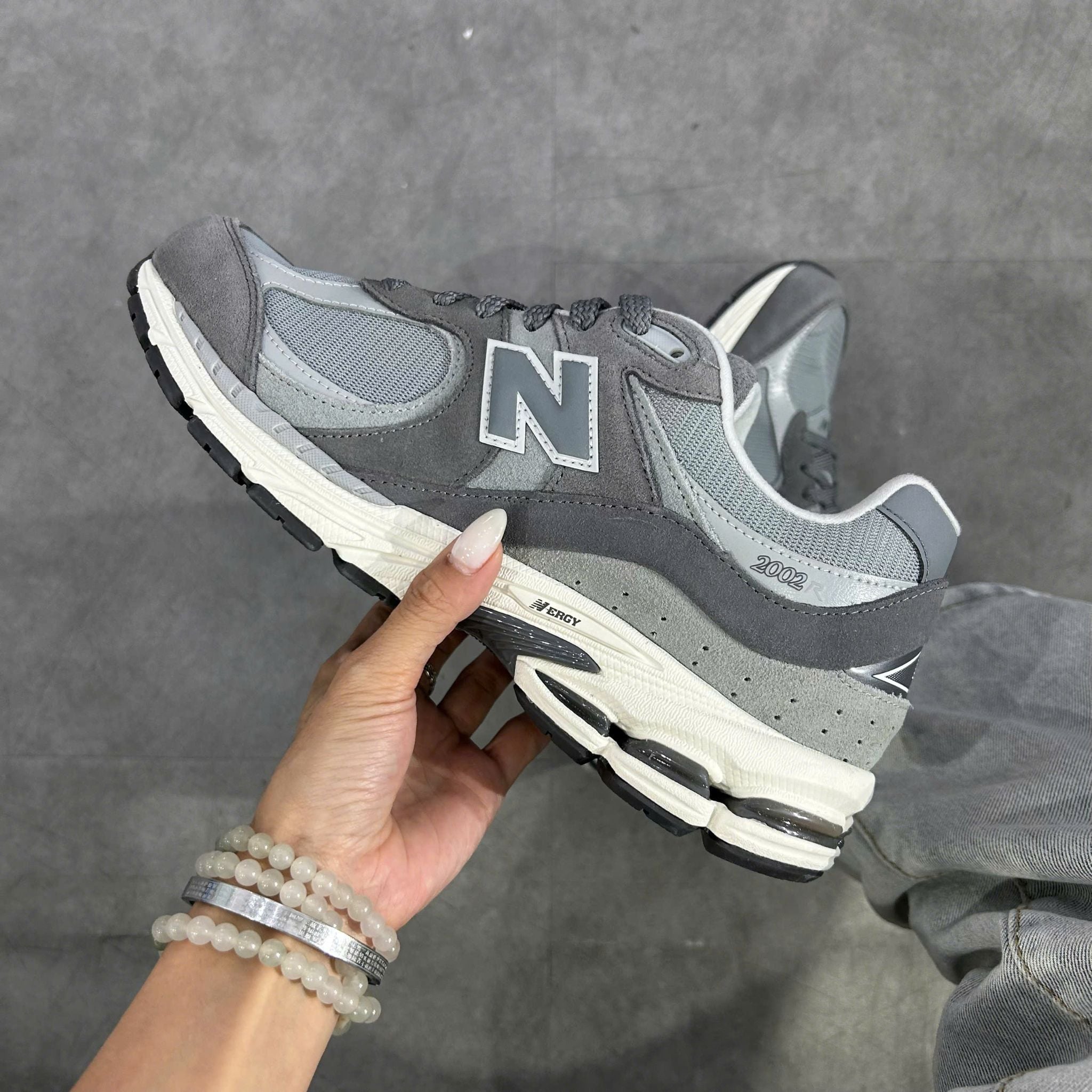  NEW BALANCE 2002R CASTLEROCK SLATE GREY U2002RCB 