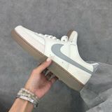  NIKE COURT VISION LOW SAIL LIGHT SMOKE GREY GUM HV2530-100 