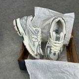  NEW BALANCE 1906R SILVER METALLIC SEA SALT M1906REE 