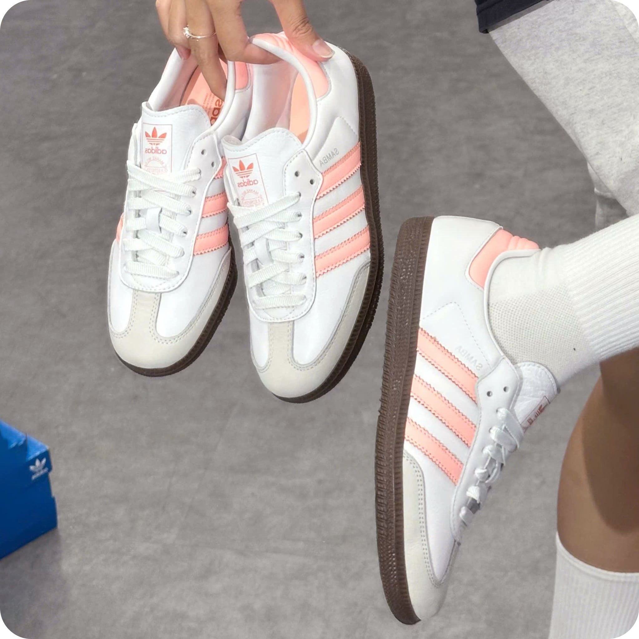  ADIDAS SAMBA OG CLOUD WHITE CLEAR ORANGE SEMI CORAL JH5687 