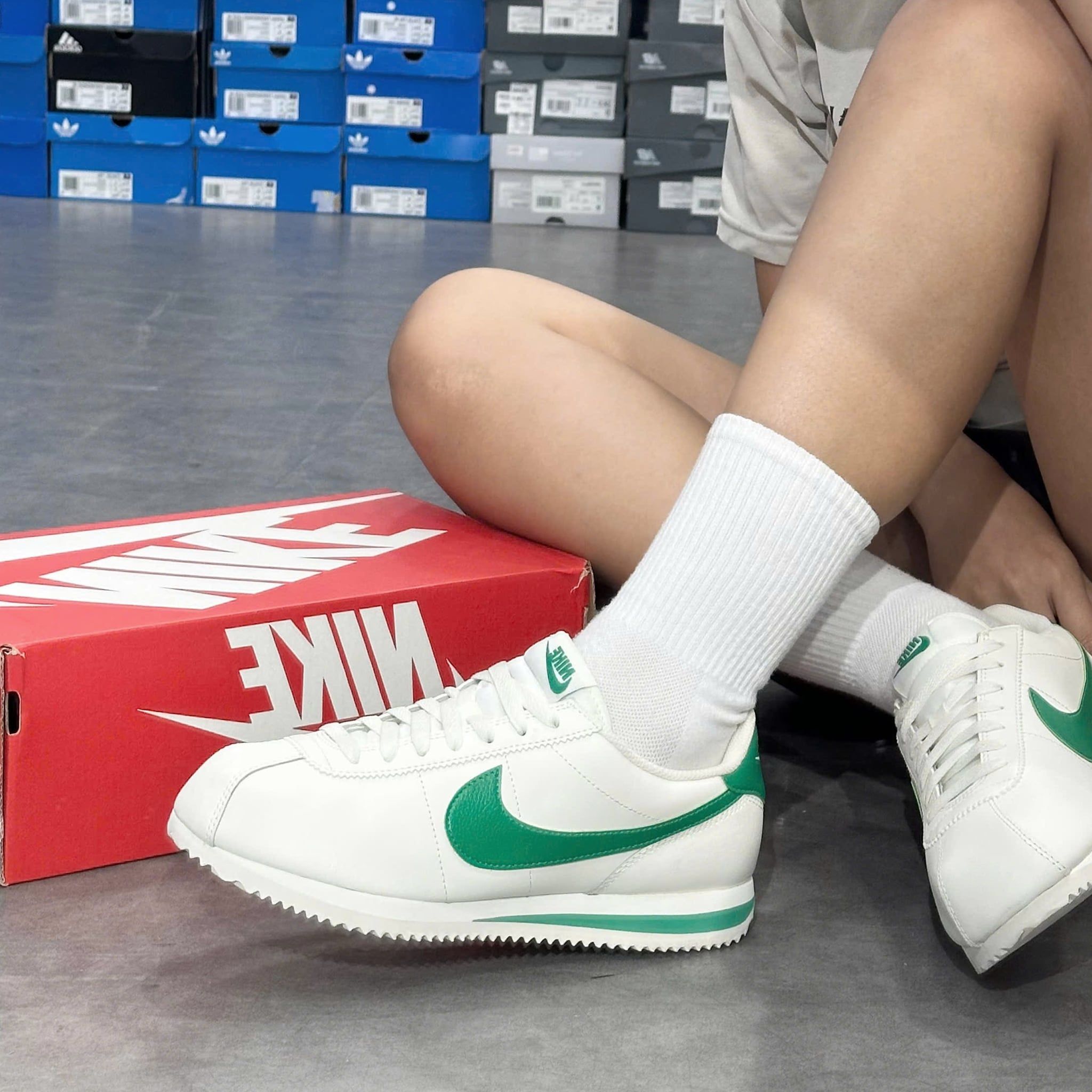  NIKE CORTEZ SAIL STADIUM GREEN DM4044-104 