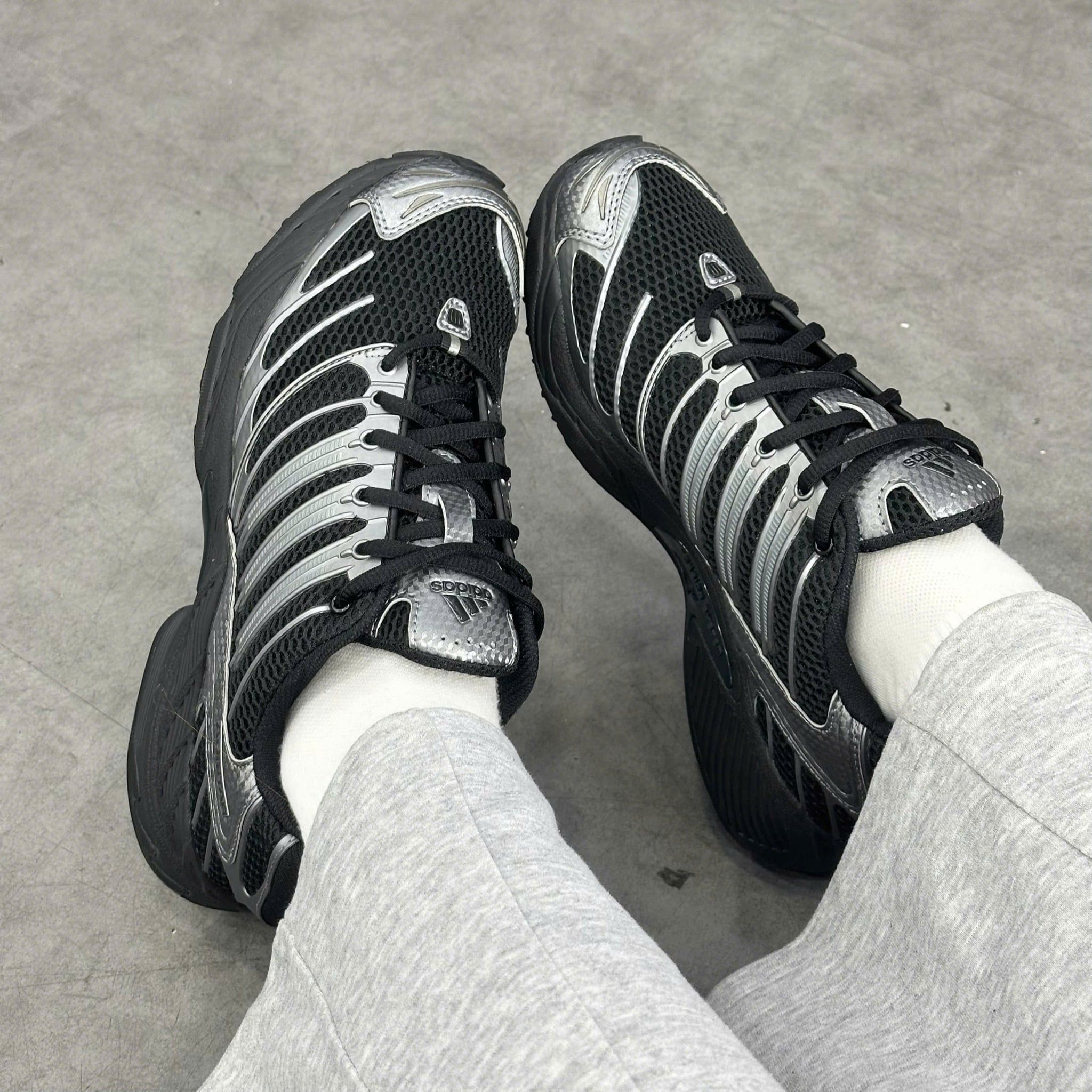  ADIDAS ADISTAR CONTROL 3 BLACK SILVER METALLIC HQ2665 