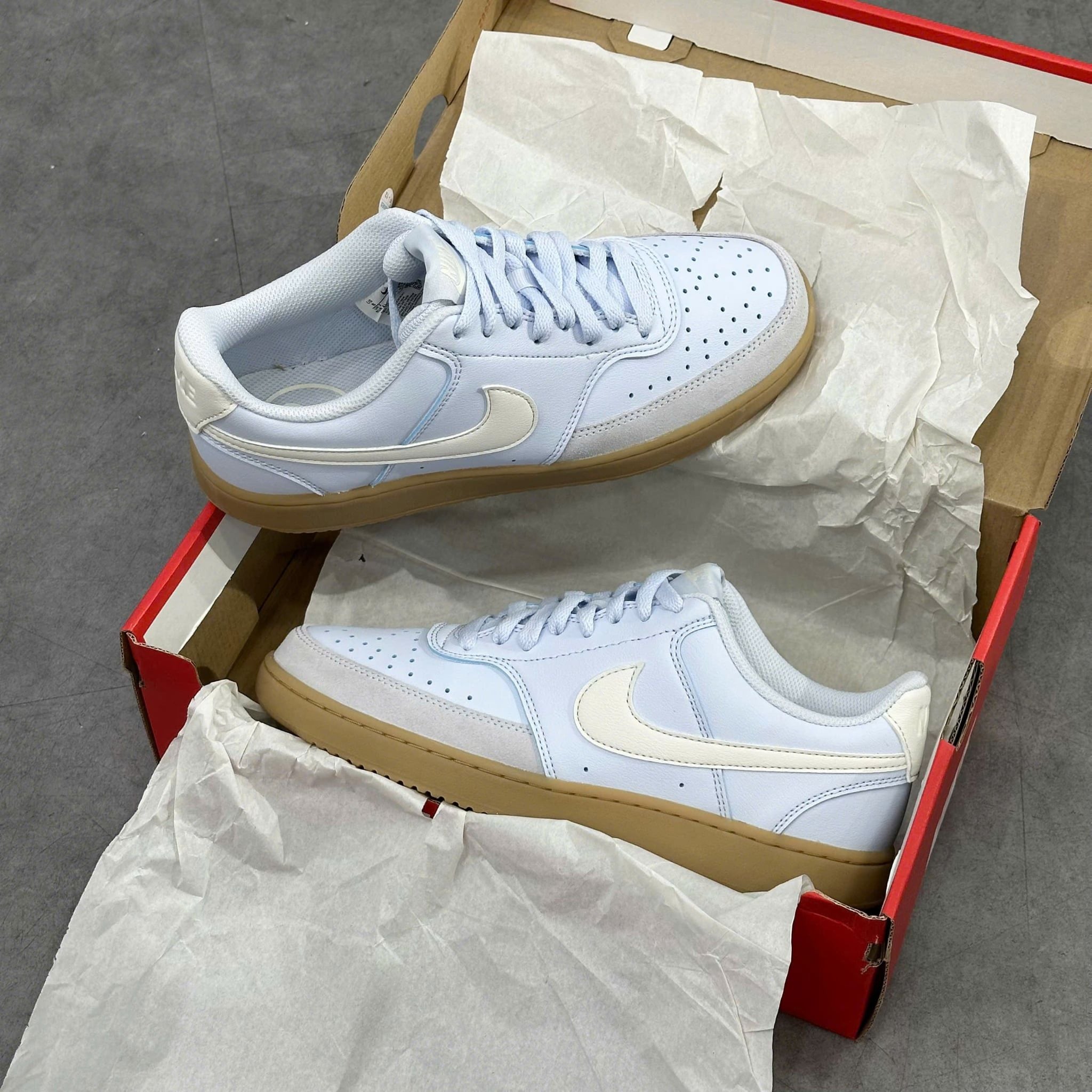  NIKE COURT VISION LOW FOOTBALL GREY GUM LIGHT BROWN PALE IVORY IB2998-002 