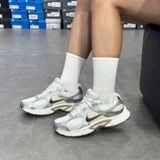  NIKE V5 RNR PARACHUTE BEIGE HJ5228-102 
