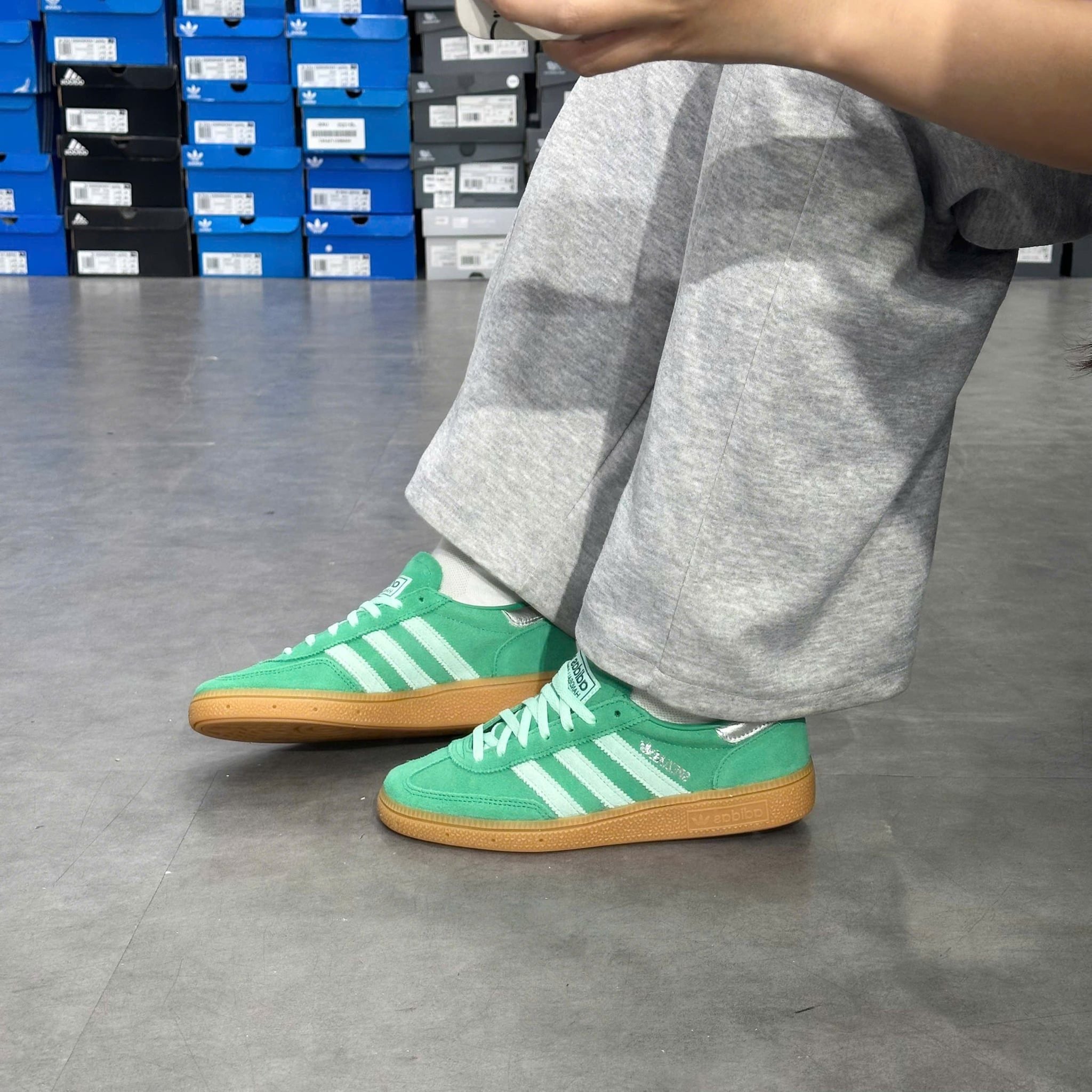  ADIDAS HANDBALL SPEZIAL SEMI COURT GREEN CLEAR MINT JS2908 