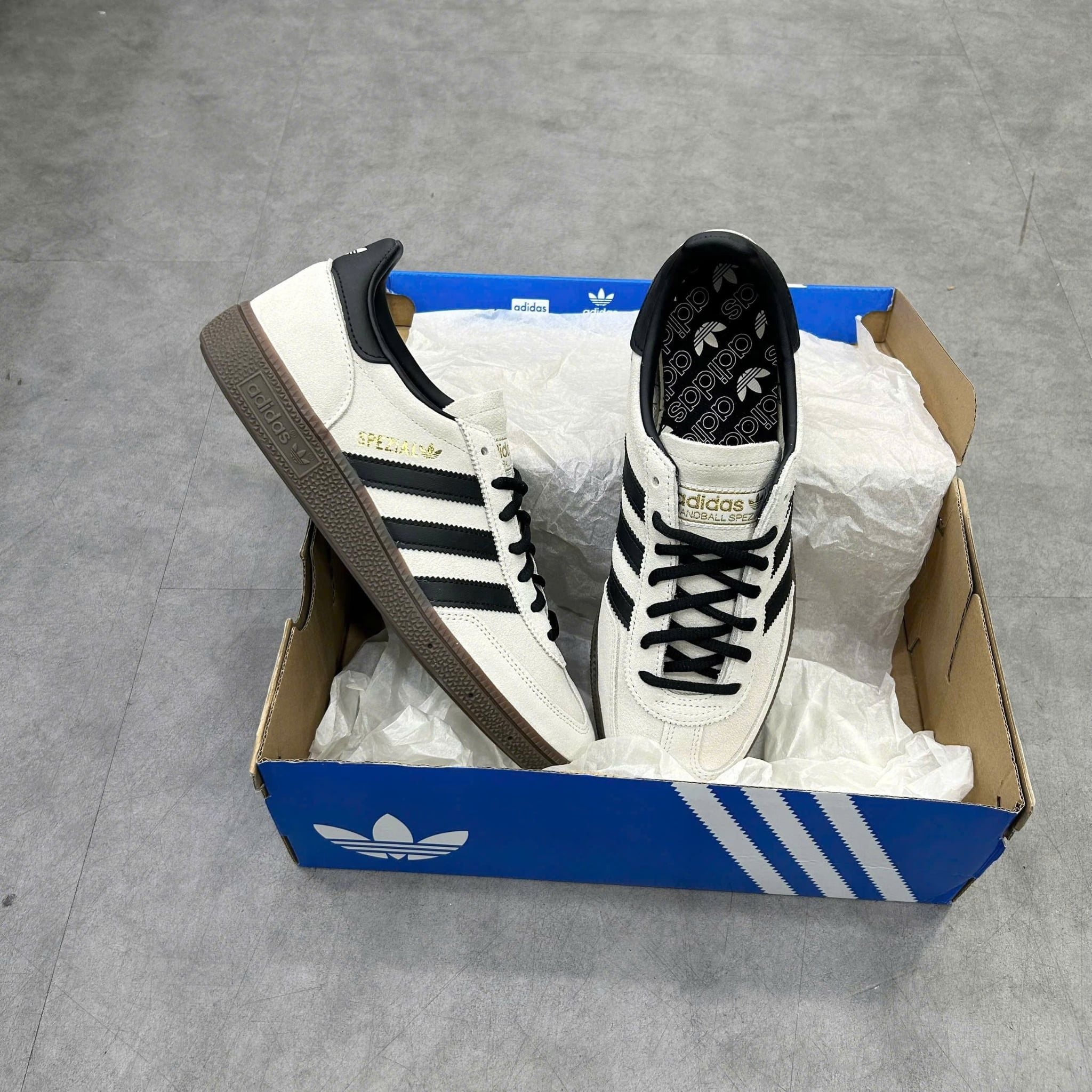  ADIDAS HANDBALL SPEZIAL WONDER WHITE BLACK KI1415 