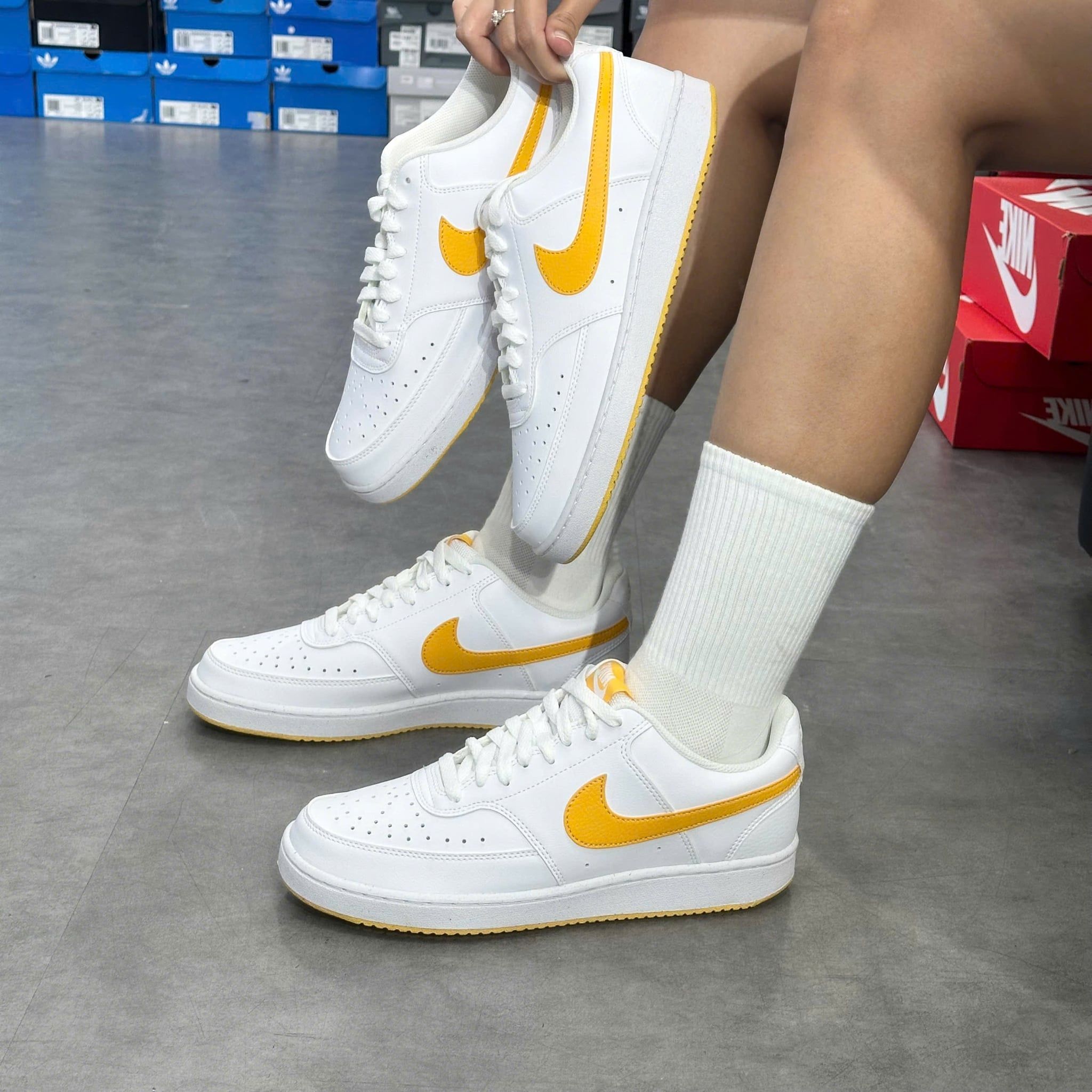 NIKE COURT VISION LOW NEXT WHITE UNIVERSITY GOLD HF1744-100 