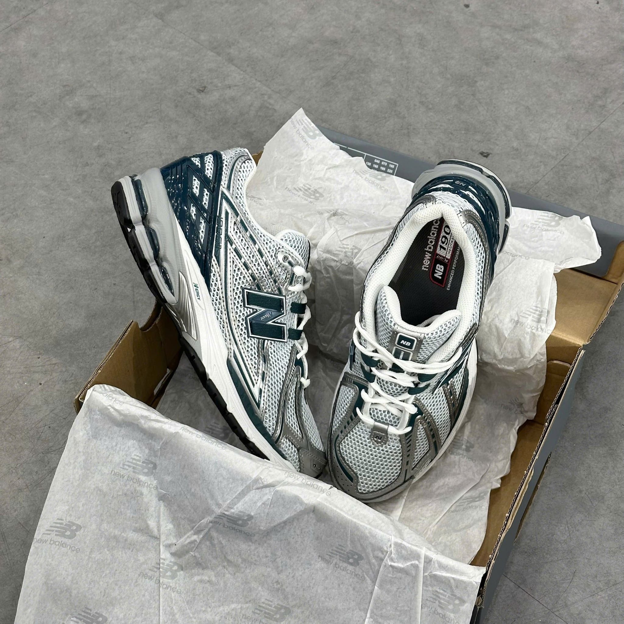  NEW BALANCE 1906R SILVER METALLIC DEEP OCEAN 1906RCE 