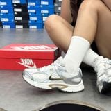  NIKE V5 RNR PARACHUTE BEIGE HJ5228-102 