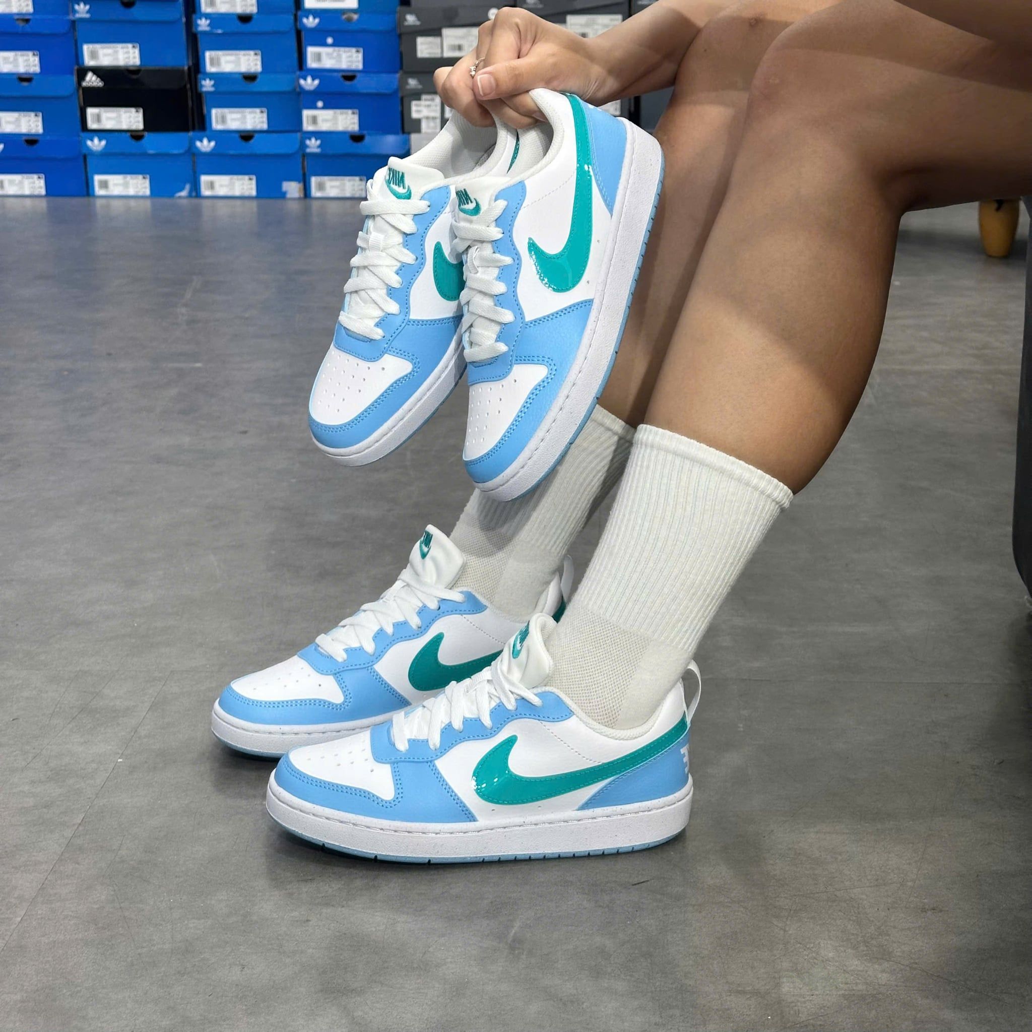  NIKE COURT BOROUGH LOW WHITE BLUE IV5820-100 