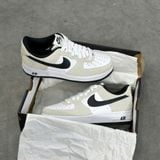  NIKE AIR FORCE 1 '07 LV8 PHOTON DUST BLACK IB6388-100 
