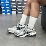  NEW BALANCE 860V2 BLACK WHITE SILVER ML860XD 