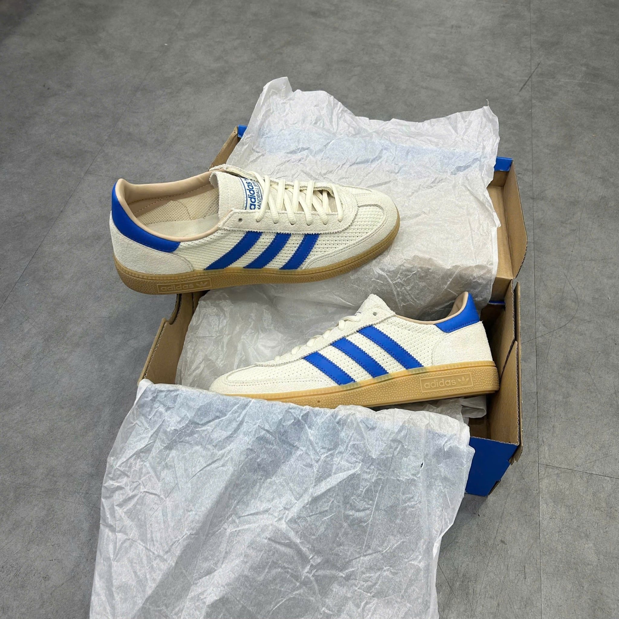  ADIDAS HANDBALL SPEZIAL CREAM WHITE BLUE WARM SANDSTONE JS3865 