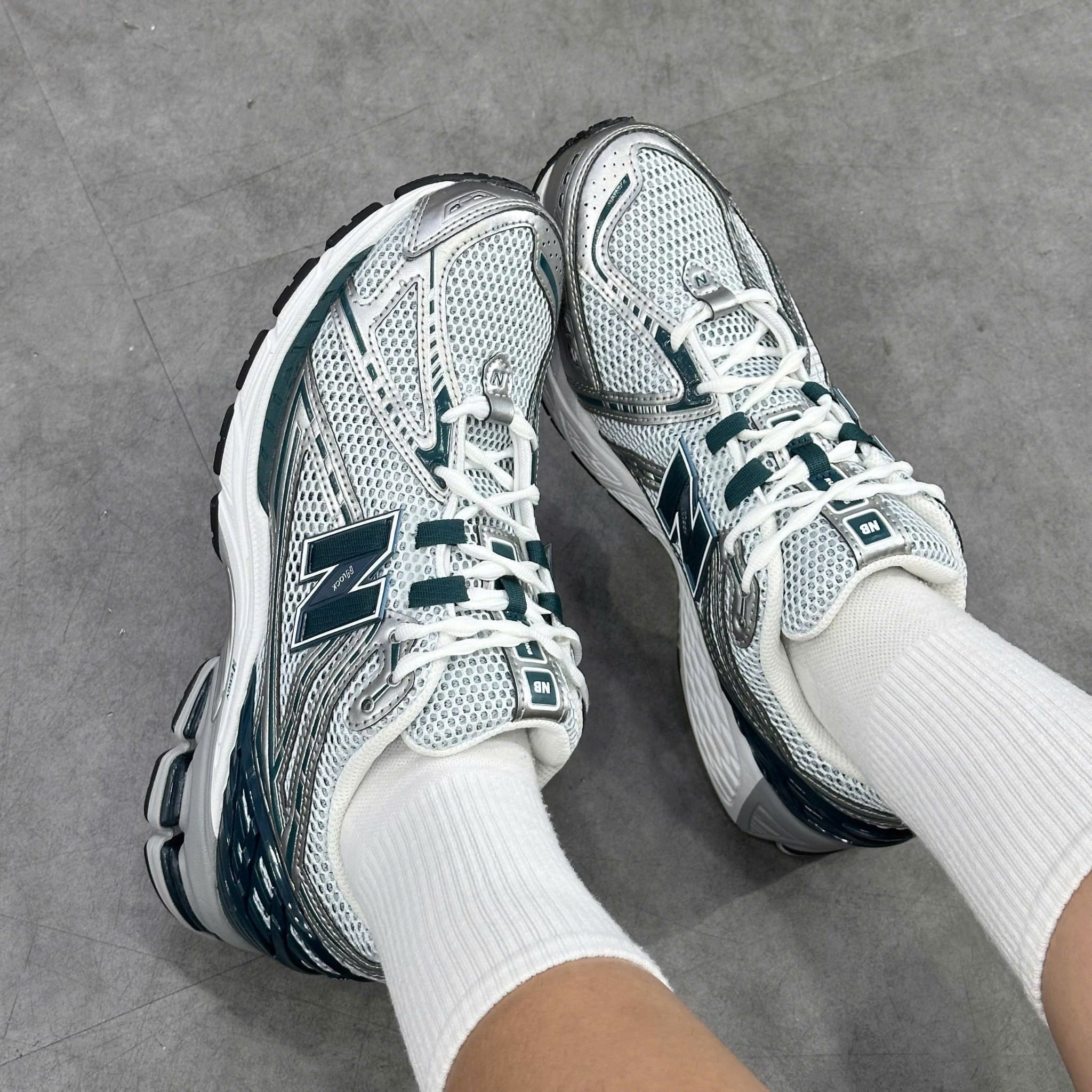  NEW BALANCE 1906R SILVER METALLIC DEEP OCEAN 1906RCE 