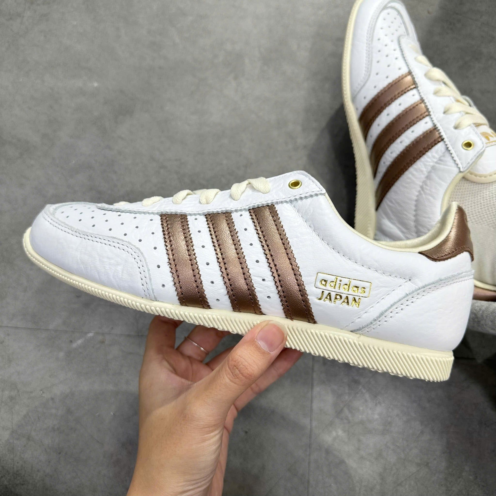  ADIDAS JAPAN WHITE PRELOVED BROWN JQ9025 