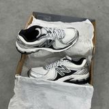  NEW BALANCE 860V2 BLACK WHITE SILVER ML860XD 