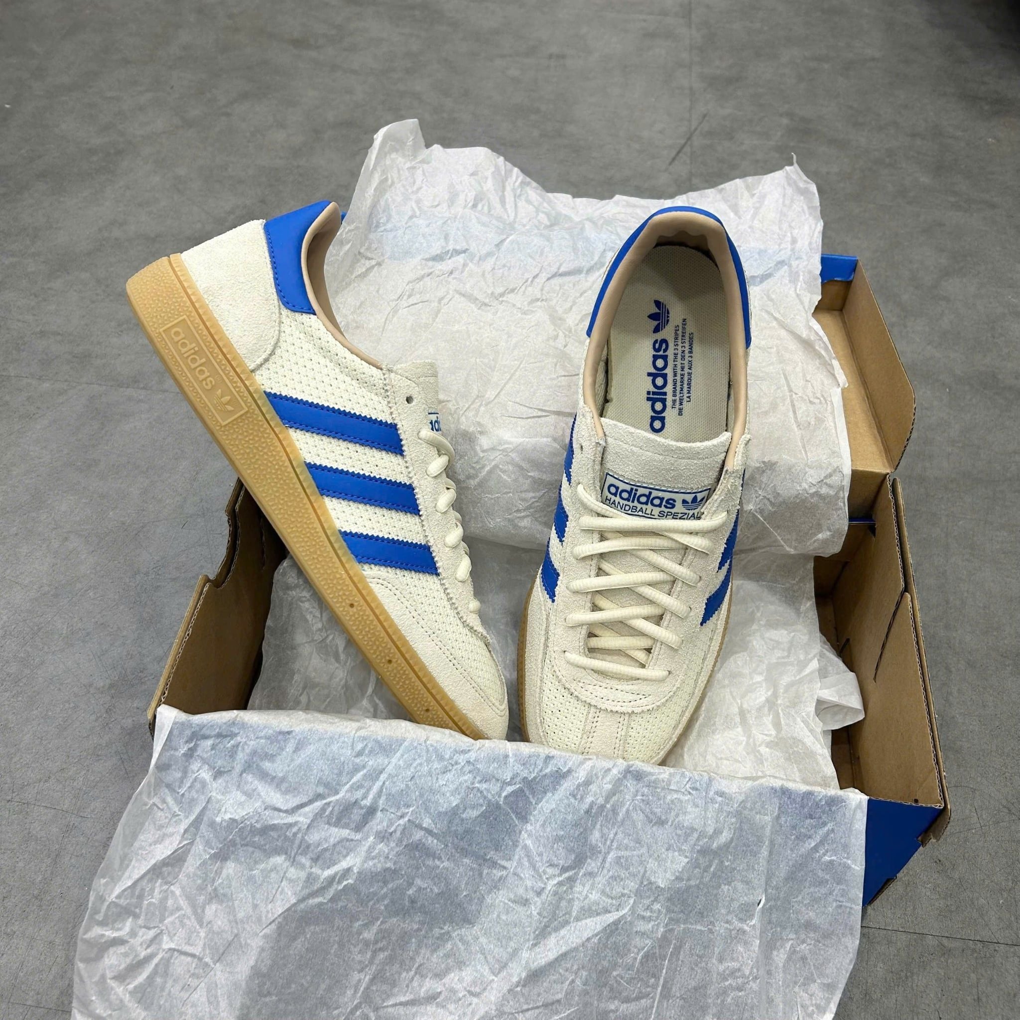  ADIDAS HANDBALL SPEZIAL CREAM WHITE BLUE WARM SANDSTONE JS3865 