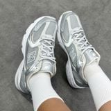  NEW BALANCE 530 MOONBEAM SILVER METALLIC MR530RS 