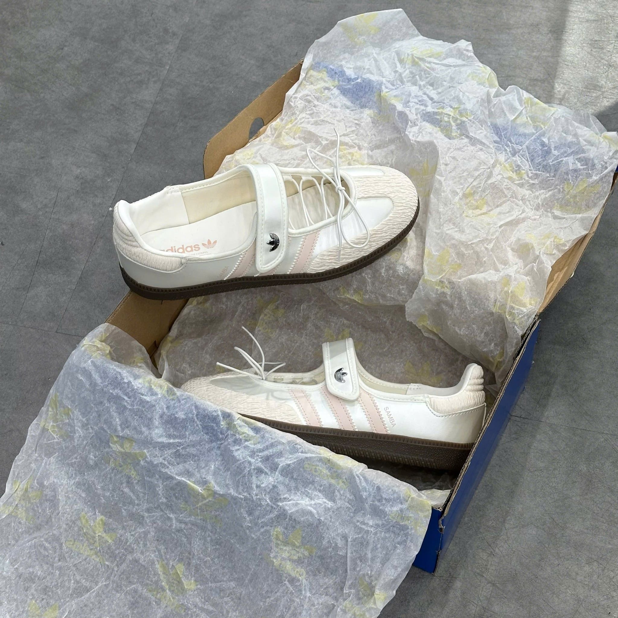  ADIDAS SAMBA JANE CLOUD WHITE PINK JR4482 