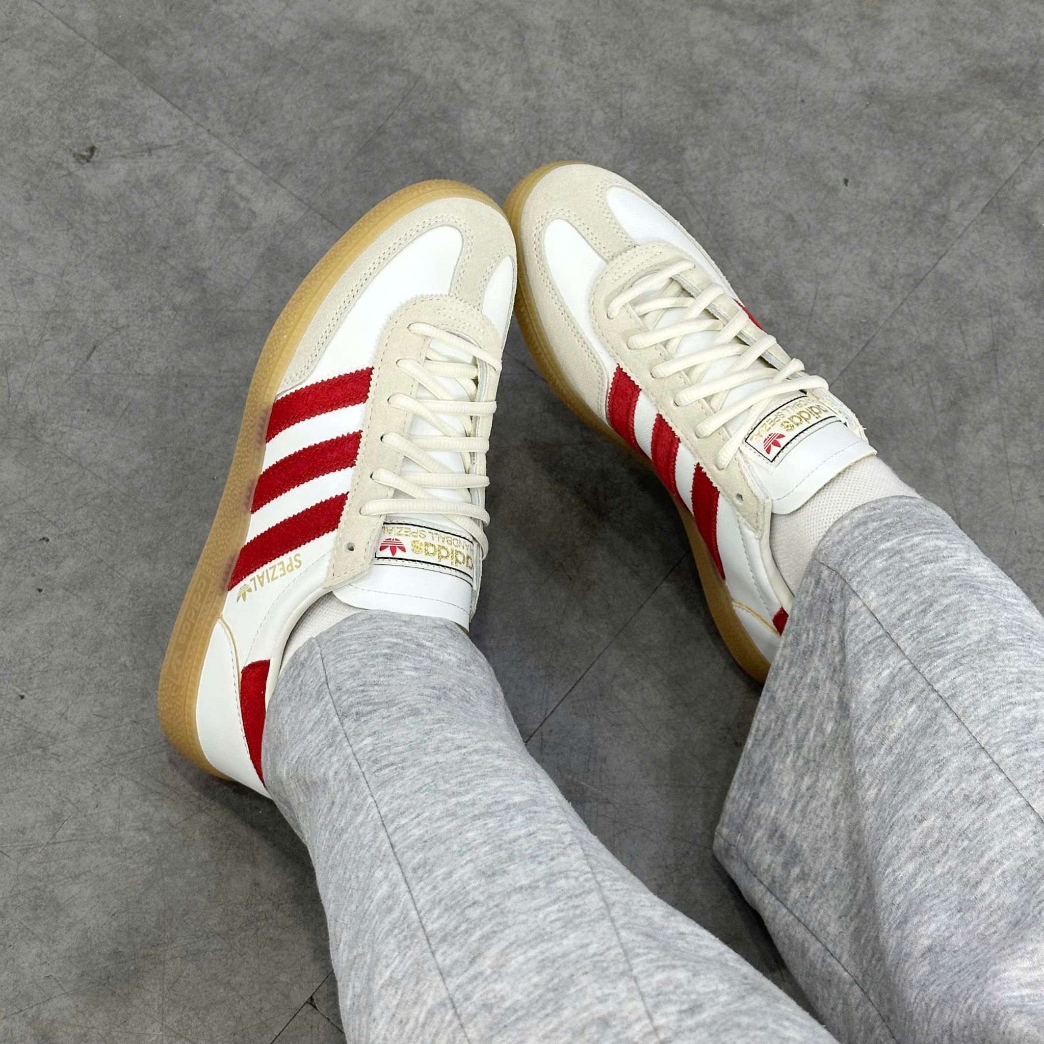  ADIDAS HANDBALL SPEZIAL WHITE BETTER SCARLET GUM IH6587 