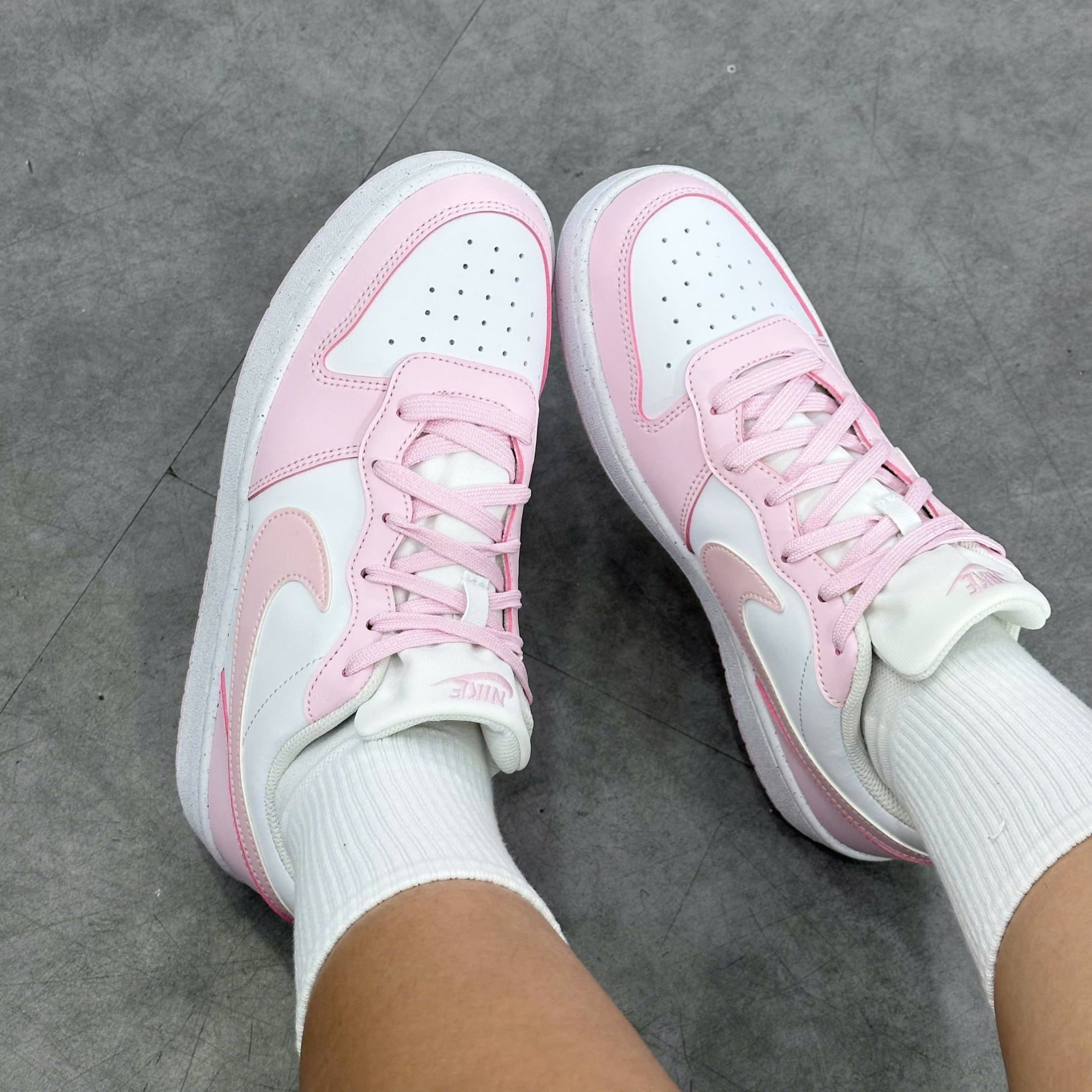  NIKE  COURT BOROUGH LOW 2 SE WHITE PINK FOAM DQ0492-100 l DV5456-105 