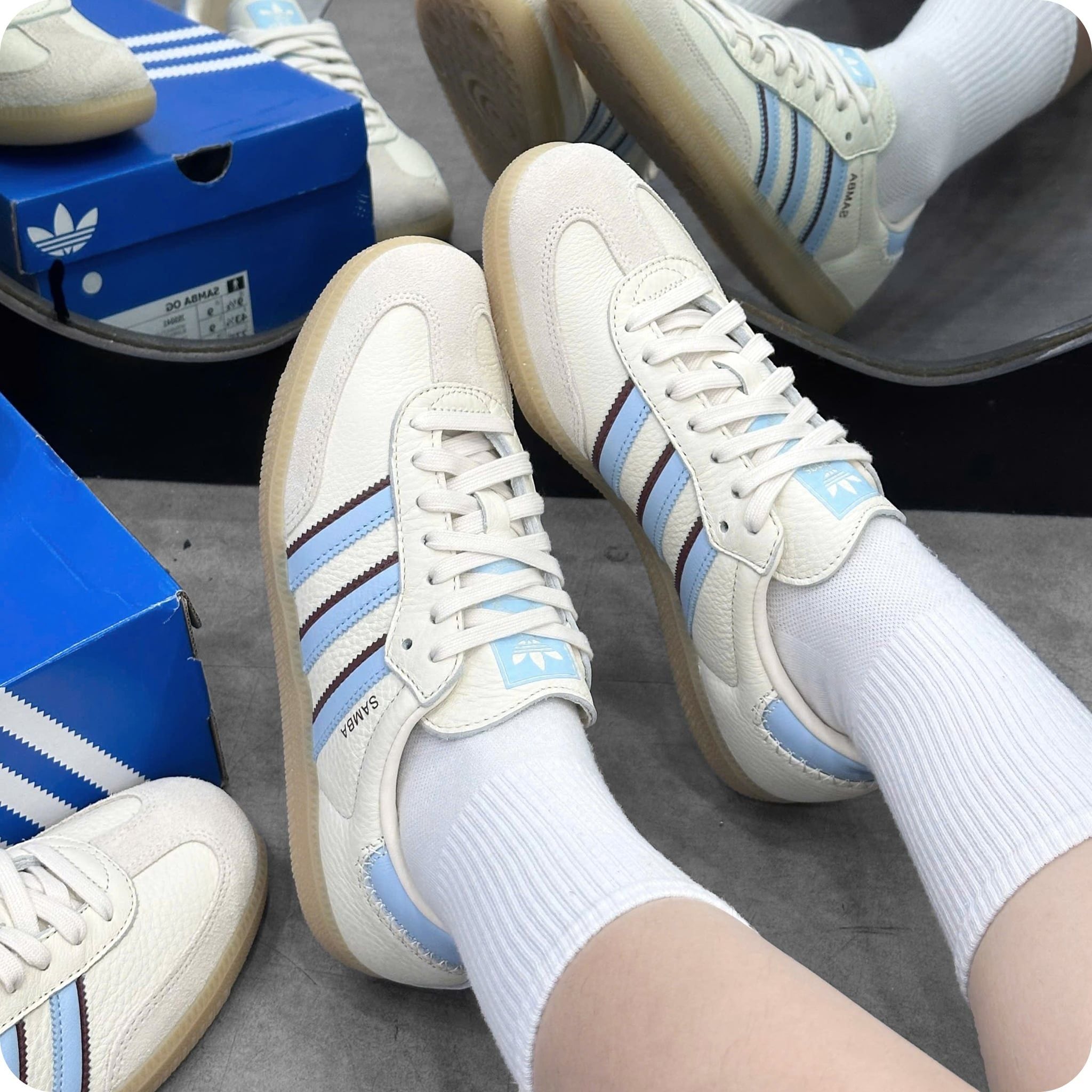  ADIDAS SAMBA OG WONDER WHITE CLEAR SKY SHADOW RED JS5041 
