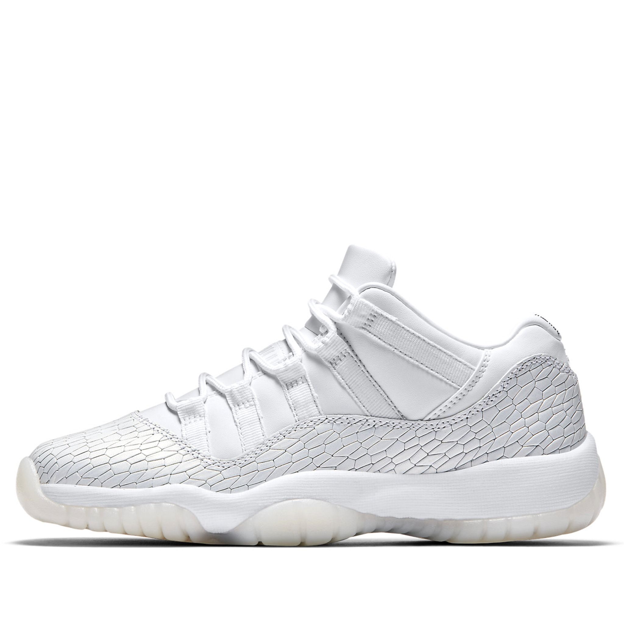  NIKE AIR JORDAN 11 LOW HEIRES PURE PLATINUM 897331-100 