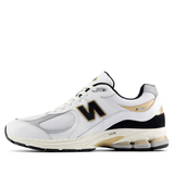  NEW BALANCE 2002R WHITE BLACK GOLD GC2002PS 