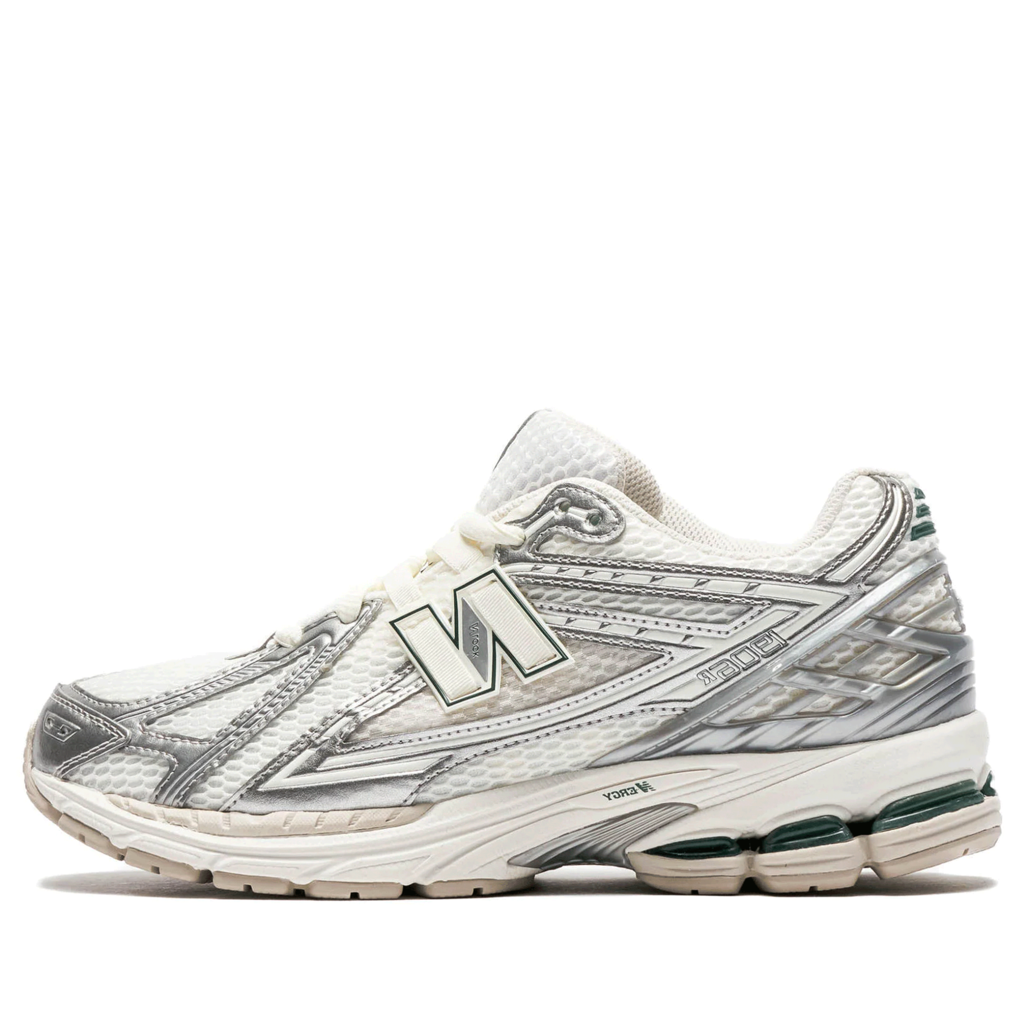 NEW BALANCE 1906R SILVER METALLIC SEA SALT M1906REE 