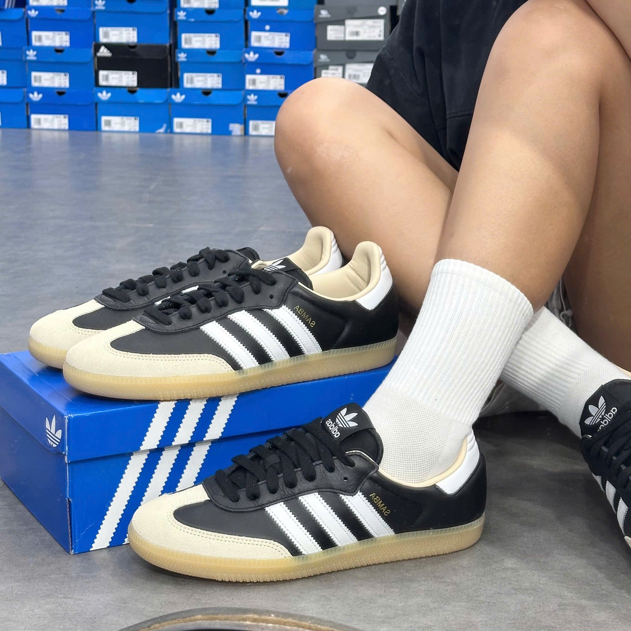  SAMBA OG CORE BLACK CLOUD WHITE GUM JS3832 