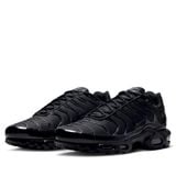  NIKE AIR MAX PLUS TRIPLE BLACK 604133-050 