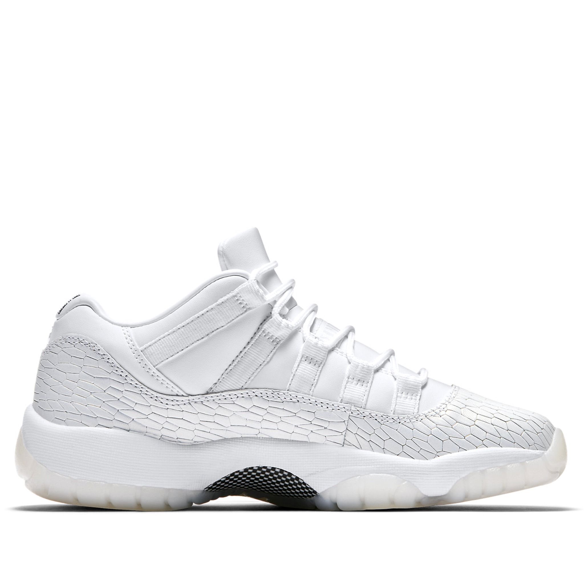  NIKE AIR JORDAN 11 LOW HEIRES PURE PLATINUM 897331-100 
